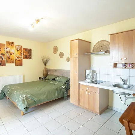 Vue Panoramique Campagne Pouncho 2 Pers Appartement *